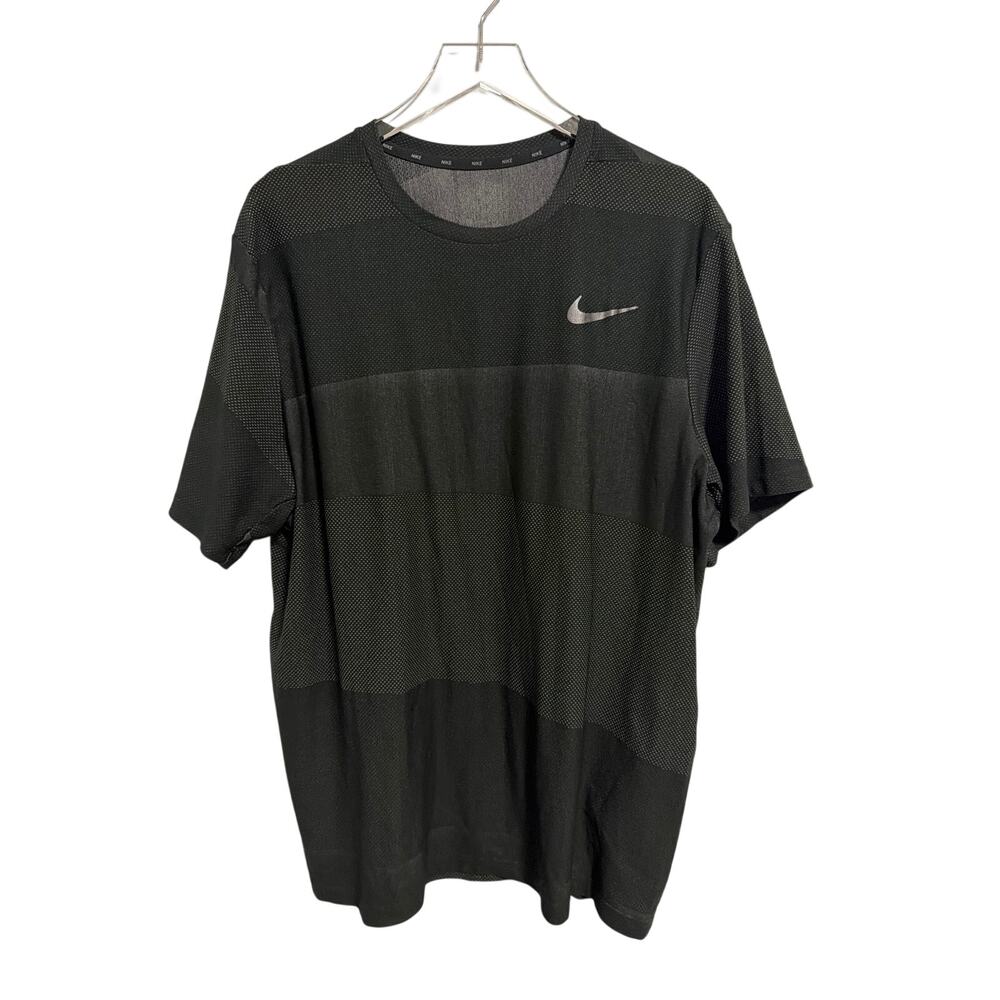 Men’s Nike Dri Fit Black Shirt Size 2XL